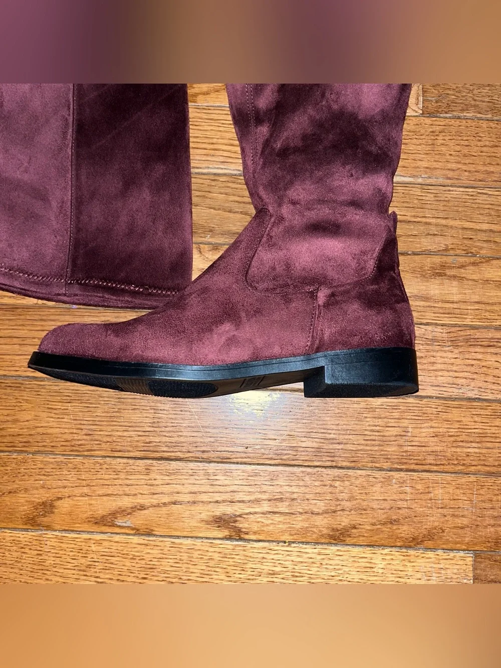 Reaction Kenneth Cole Windy Knee High Boots Burgundy Micro Suede Women’s Size 8